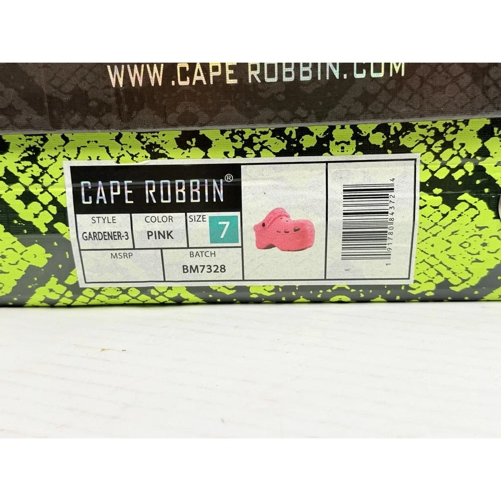 Cape Robbin Gardener-3 Pink Platform Clogs Faux Fur Women's Size 7 New Box